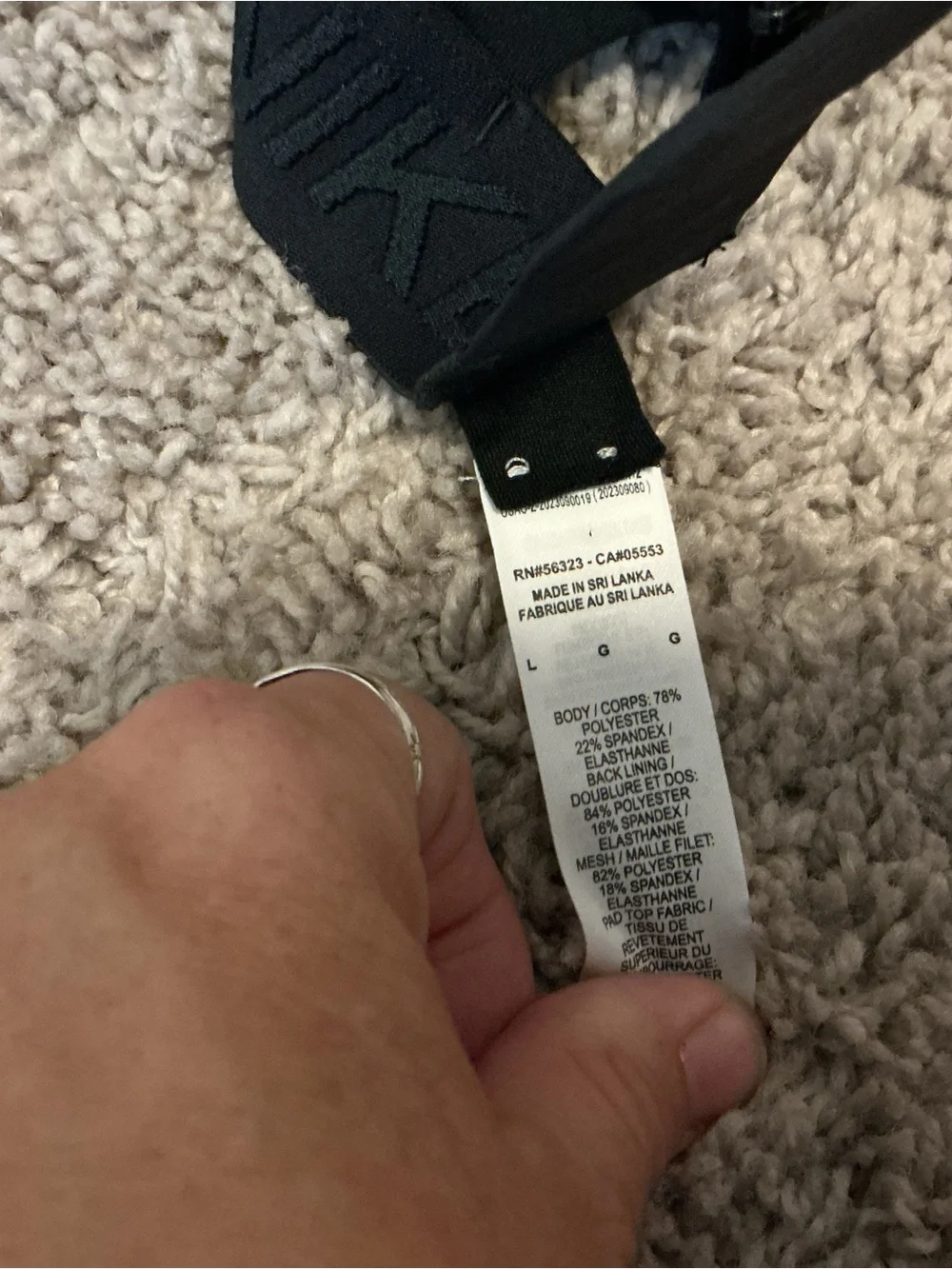 Nike Black Wireless Light-Support Sports Bra